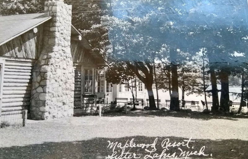 Maplewood Resort (Smallbones Resort) - Vintage Postcard